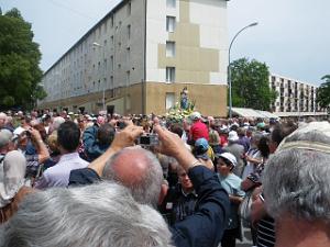NIMES 2012 05 17 debut de la procession 17 mai 2012